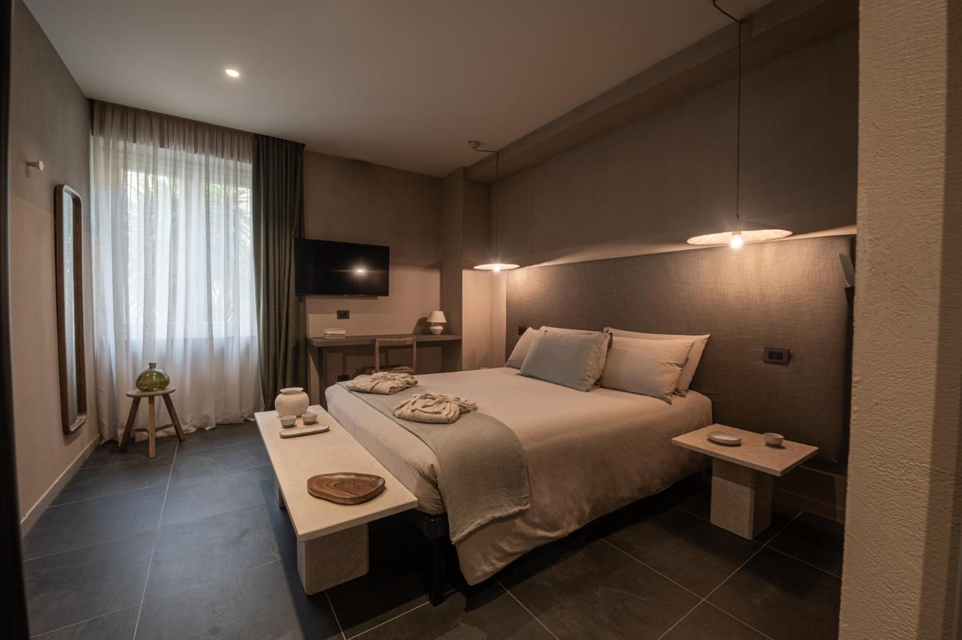 The Sanctuary Urban Retreat Hotel Rome Exterior photo