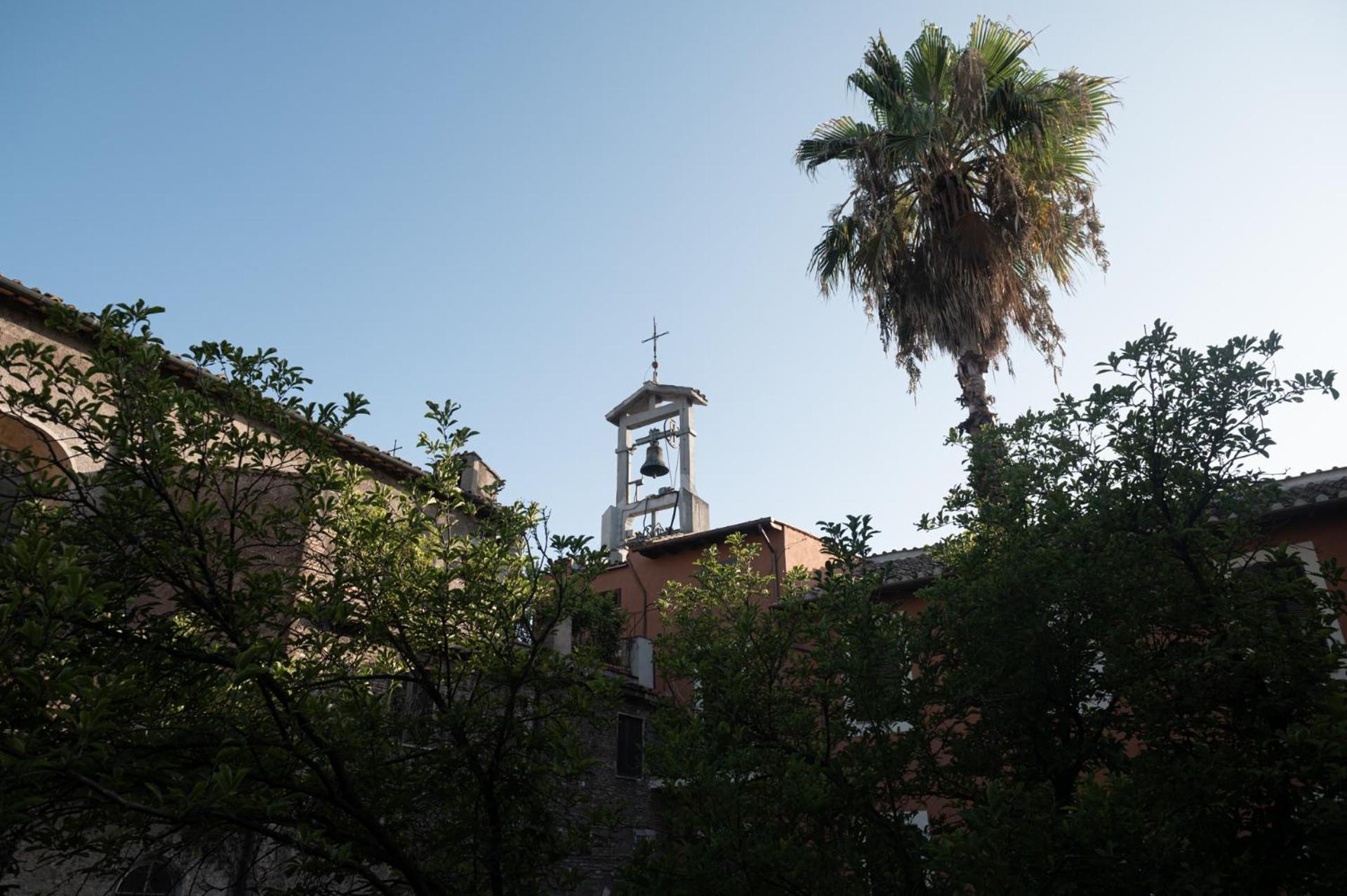 The Sanctuary Urban Retreat Hotel Rome Exterior photo