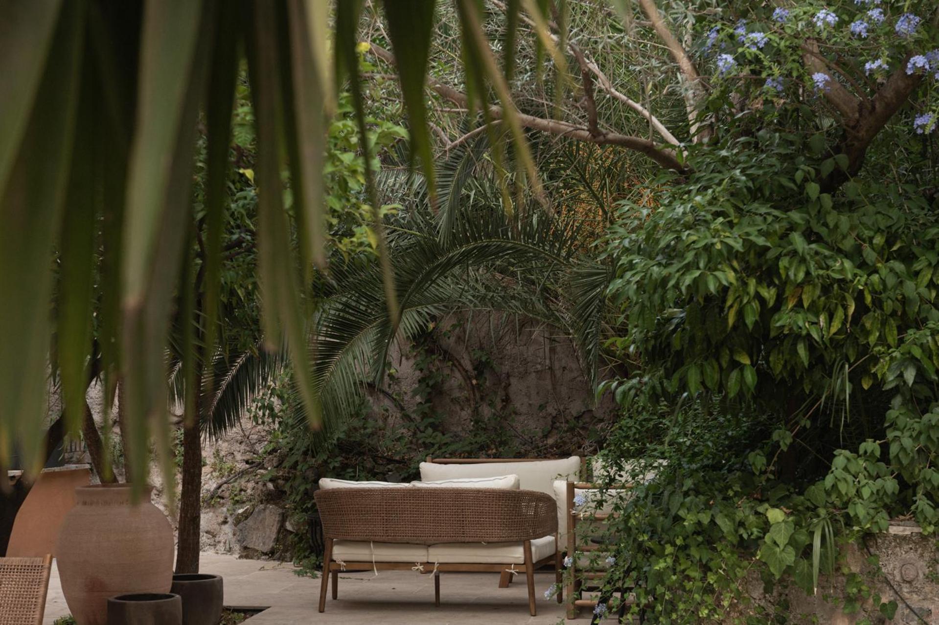 The Sanctuary Urban Retreat Hotel Rome Exterior photo